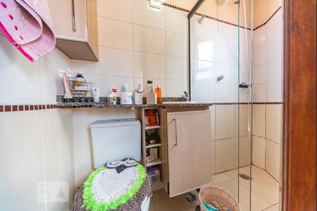 Casa à venda com 96m², 2 quartos e 2 vagasBanheiro do Quarto 1