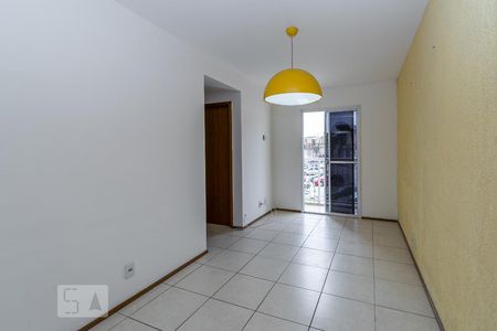 Sala de apartamento para alugar com 2 quartos, 58m² em Irajá, Rio de Janeiro