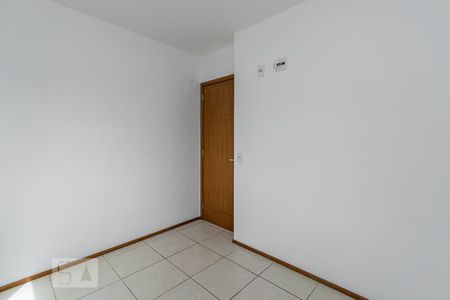 Quarto 1 de apartamento para alugar com 2 quartos, 58m² em Irajá, Rio de Janeiro