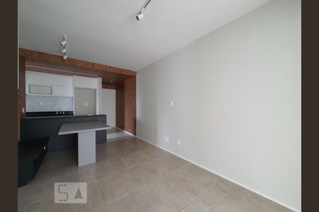 Apartamento para alugar com 70m², 3 quartos e 1 vagaSala