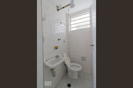 Apartamento para alugar com 80m², 2 quartos e 1 vagaBanheiro de Serviço