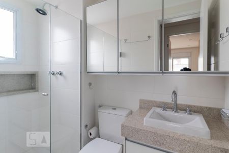 Apartamento para alugar com 102m², 2 quartos e 2 vagas Apartamento para alugar com 102m², 2 quartos e 2 vagasBanheiro Corredor