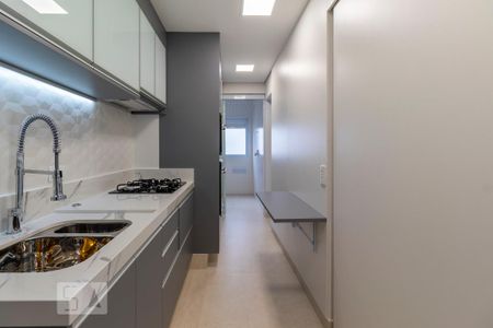 Cozinha de apartamento para alugar com 2 quartos, 102m² em Pinheiros, São Paulo