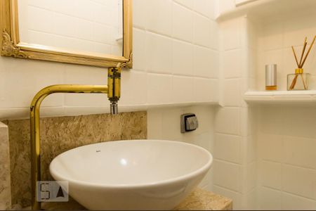 Apartamento à venda com 480m², 4 quartos e sem vagaBanheiro 1