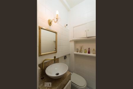 Apartamento à venda com 480m², 4 quartos e sem vagaBanheiro 1