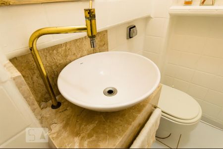 Apartamento à venda com 480m², 4 quartos e sem vagaBanheiro 1