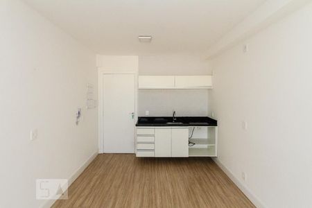 Cozinha de kitnet/studio para alugar com 1 quarto, 35m² em Vila Esperança, São Paulo