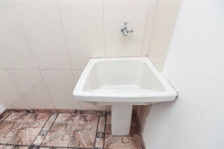 Casa para alugar com 48m², 2 quartos e sem vaga Casa para alugar com 48m², 2 quartos e sem vagaÁrea de serviço