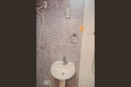 Apartamento à venda com 75m², 3 quartos e sem vaga Apartamento à venda com 75m², 3 quartos e sem vagaBanheiro Suíte