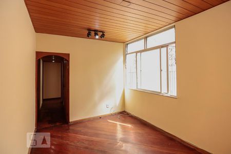 Apartamento à venda com 75m², 3 quartos e sem vaga Apartamento à venda com 75m², 3 quartos e sem vagaSala