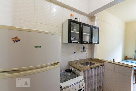 Cozinha  de kitnet/studio para alugar com 1 quarto, 22m² em Icaraí, Niterói
