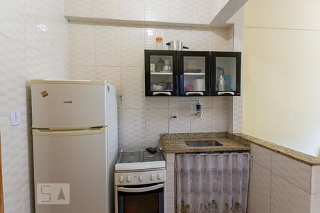 Cozinha  de kitnet/studio para alugar com 1 quarto, 22m² em Icaraí, Niterói