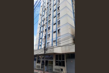 Apartamento para alugar com 72m², 2 quartos e sem vaga Apartamento para alugar com 72m², 2 quartos e sem vagaFachada