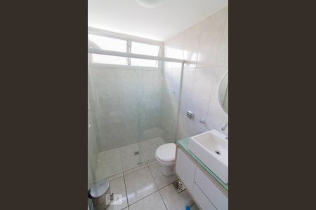 Apartamento para alugar com 72m², 2 quartos e sem vaga Apartamento para alugar com 72m², 2 quartos e sem vagaBanheiro