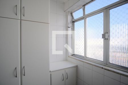 Apartamento à venda com 70m², 2 quartos e sem vagaÁrea de Serviço