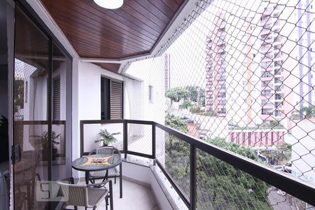 Varanda Sala de apartamento para alugar com 3 quartos, 154m² em Vila Ipojuca, São Paulo