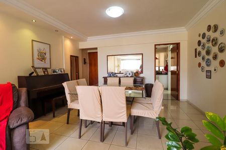 Sala de Jantar de apartamento para alugar com 3 quartos, 110m² em Setor Bueno, Goiânia