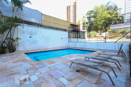 Apartamento para alugar com 80m², 3 quartos e 1 vaga Apartamento para alugar com 80m², 3 quartos e 1 vagaÁrea comum - Piscina