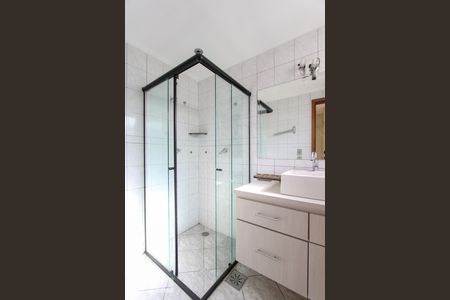 Apartamento para alugar com 80m², 3 quartos e 1 vaga Apartamento para alugar com 80m², 3 quartos e 1 vagaBanheiro da suíte