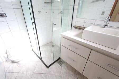 Apartamento para alugar com 80m², 3 quartos e 1 vaga Apartamento para alugar com 80m², 3 quartos e 1 vagaBanheiro da suíte