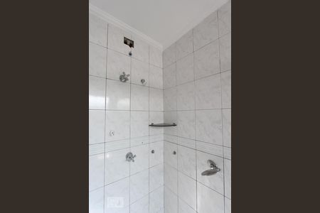 Apartamento para alugar com 80m², 3 quartos e 1 vaga Apartamento para alugar com 80m², 3 quartos e 1 vagaBanheiro da suíte