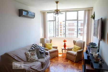 Sala de apartamento para alugar com 3 quartos, 100m² em Leblon, Rio de Janeiro