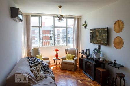 Sala de apartamento para alugar com 3 quartos, 100m² em Leblon, Rio de Janeiro