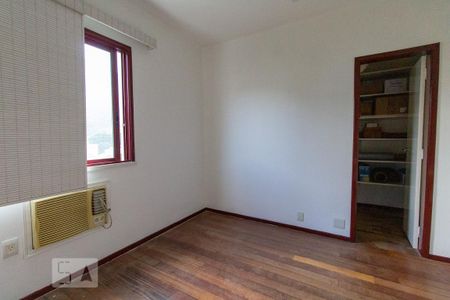 Apartamento para alugar com 88m², 2 quartos e 1 vaga Apartamento para alugar com 88m², 2 quartos e 1 vagaQuarto