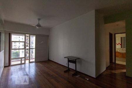 Sala de apartamento para alugar com 2 quartos, 88m² em Botafogo, Rio de Janeiro