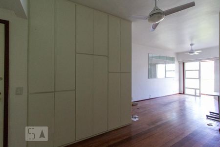 Apartamento para alugar com 88m², 2 quartos e 1 vaga Apartamento para alugar com 88m², 2 quartos e 1 vagaSala