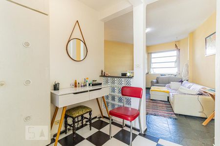 Entrada de apartamento para alugar com 1 quarto, 53m² em República, São Paulo