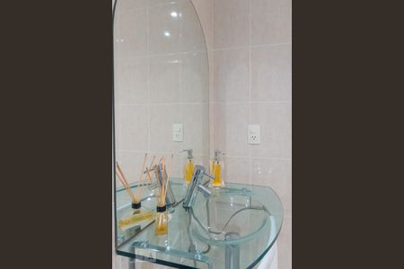 Apartamento à venda com 156m², 5 quartos e 3 vagasBanheiro Social