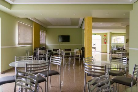 Apartamento à venda com 156m², 5 quartos e 3 vagasÁrea comum - Salão de festas