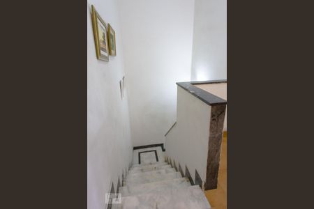 Casa à venda com 280m², 5 quartos e 4 vagasAcesso ao Segundo Andar