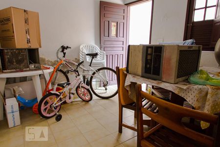 Casa à venda com 280m², 5 quartos e 4 vagasSala 3