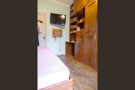 Casa à venda com 280m², 5 quartos e 4 vagasQuarto 2