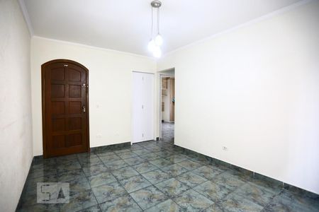 Apartamento para alugar com 85m², 2 quartos e 1 vagaSala