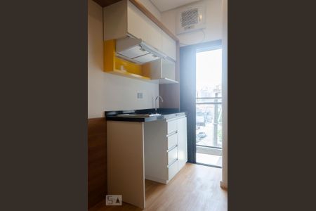 Quarto/Cozinha de kitnet/studio para alugar com 1 quarto, 13m² em Campos Elíseos, São Paulo