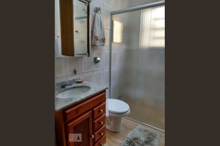 Casa à venda com 125m², 2 quartos e 3 vagas Casa à venda com 125m², 2 quartos e 3 vagasBanheiro