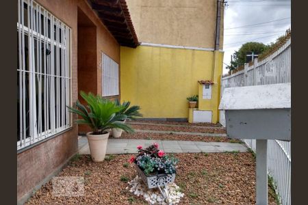 Casa à venda com 125m², 2 quartos e 3 vagas Casa à venda com 125m², 2 quartos e 3 vagasJardim