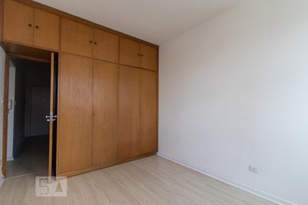Apartamento à venda com 42m², 1 quarto e 1 vaga Apartamento à venda com 42m², 1 quarto e 1 vagaQuarto