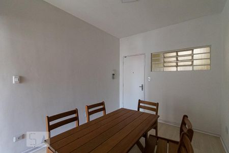 Apartamento à venda com 42m², 1 quarto e 1 vaga Apartamento à venda com 42m², 1 quarto e 1 vagaSala
