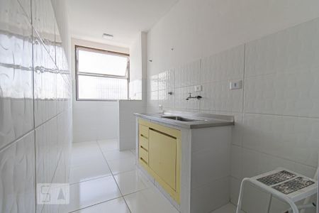 Cozinha de apartamento para alugar com 1 quarto, 42m² em Bela Vista, São Paulo