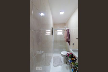 Banheiro 1 de casa à venda com 4 quartos, 216m² em Parque Marajoara, Santo André