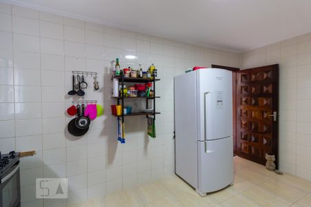 Casa à venda com 216m², 4 quartos e 3 vagas Casa à venda com 216m², 4 quartos e 3 vagasCozinha