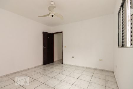 Quarto 1 de casa para alugar com 3 quartos, 70m² em Parque Boturussu, São Paulo