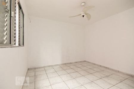 Quarto 1 de casa para alugar com 3 quartos, 70m² em Parque Boturussu, São Paulo