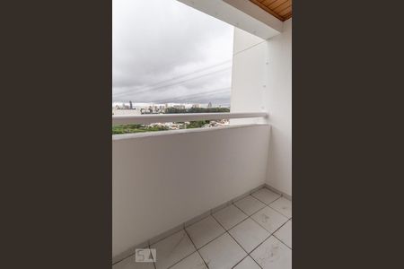 Apartamento para alugar com 50m², 2 quartos e 1 vagaSacada