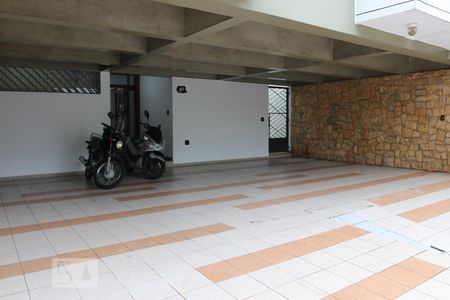 Casa à venda com 4 quartos, 360m² em Jardim do Mar, São Bernardo do Campo