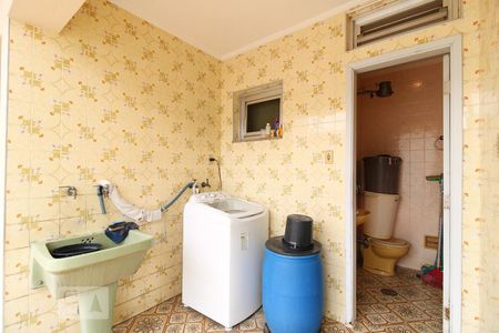 Casa para alugar com 360m², 4 quartos e 10 vagasLavanderia